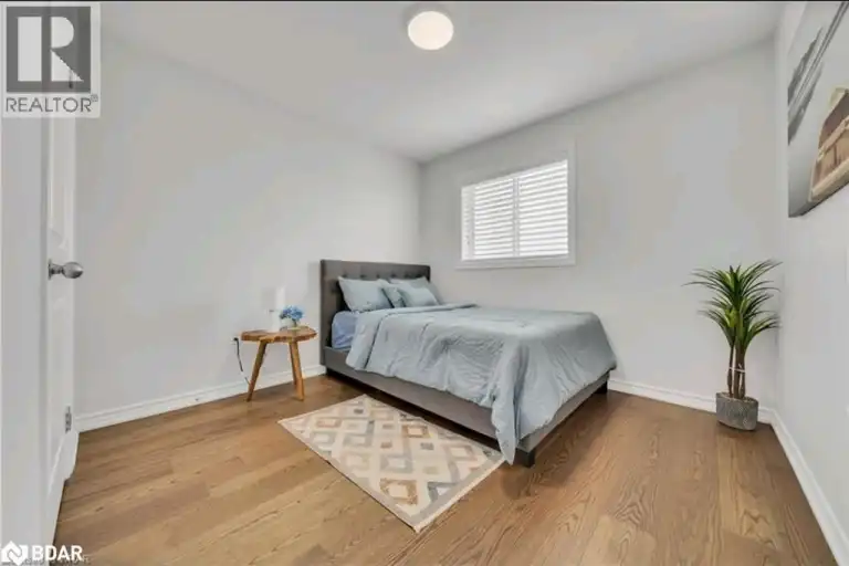 100 CHESTER Drive | 100 CHESTER Drive, Cambridge | 2983783