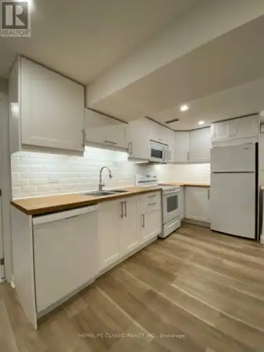 LOWER - 22 GRAY CRESCENT | LOWER - 22 GRAY CRESCENT, Richmond Hill | 3023418