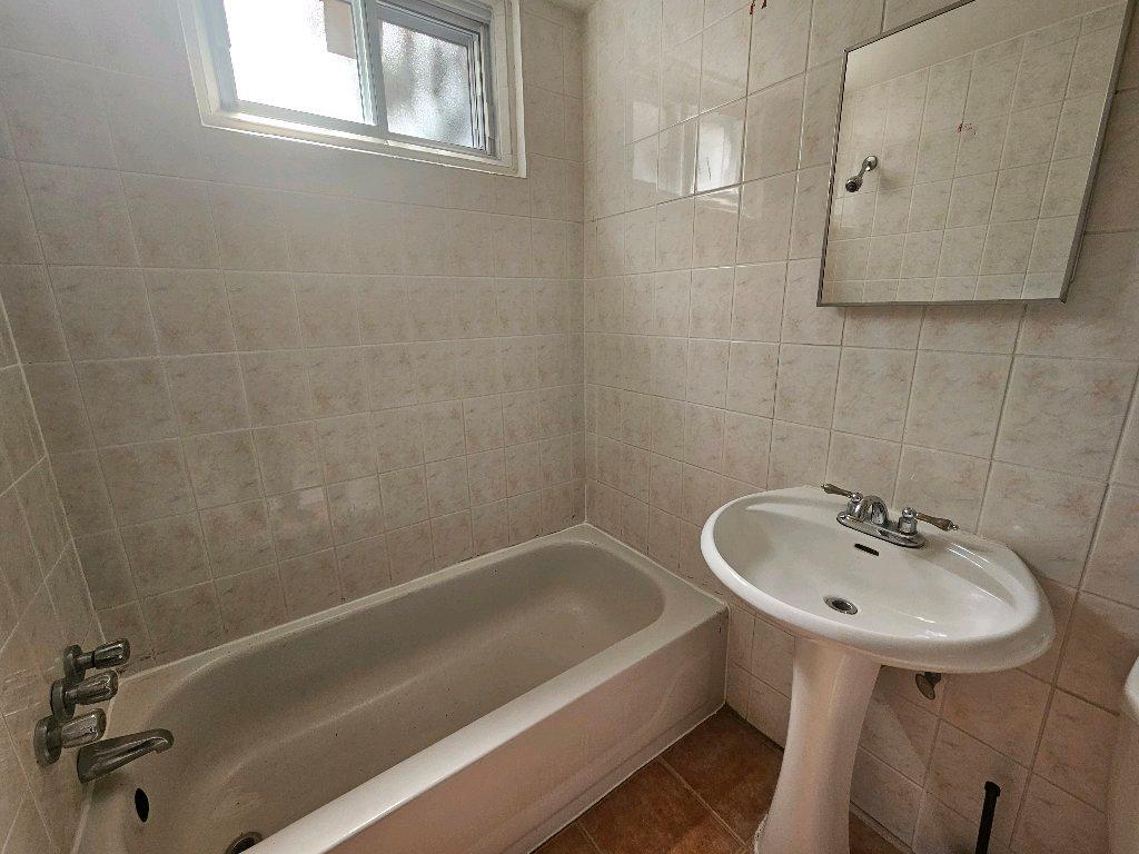 Studio 2 1/2 Chomedey Chauffee | 2963347
