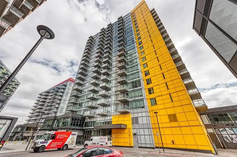 2bd+1bath.Parking included! Furniture included! Internet Included! Free Gym! | 1403 - 3820 Brentwood Road NW, Calgary | 2964322