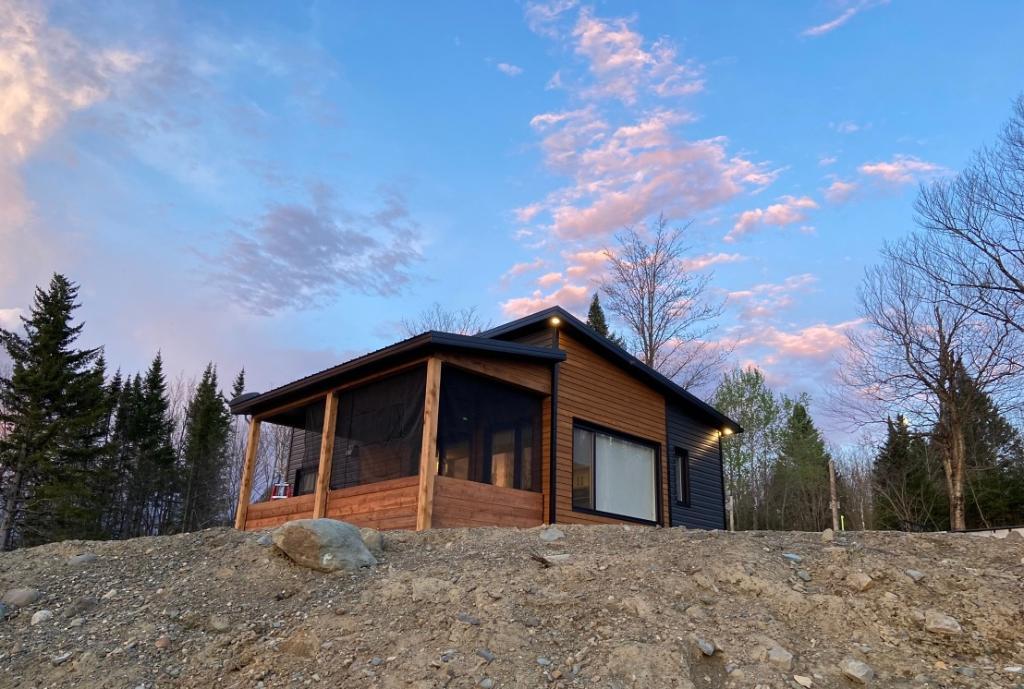 CITQ 310281 Chalet de la rivière en montagne étoilé | 3002763