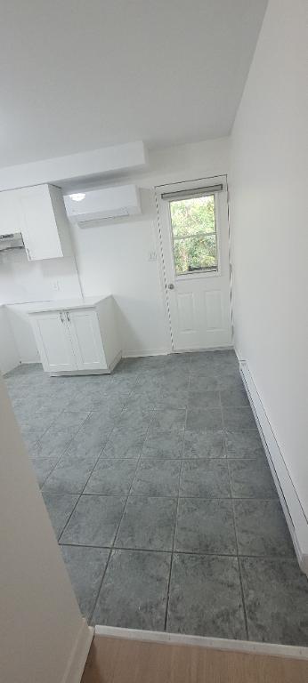 Logement rénové et climatisé à St-Hubert | 2965535