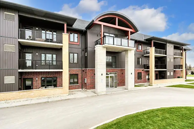 The Crossing - ALL INCLUSIVE | 500 Acheson Street, Exeter | 2974330