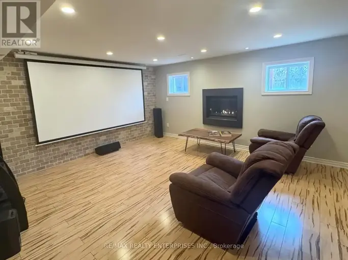 2429 WHITEHORN DRIVE | 2429 WHITEHORN DRIVE, Burlington | 2971721