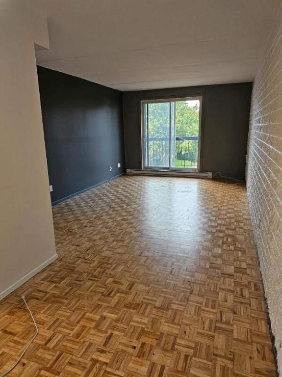 1 CH - 1 SDB - Saint-Jean-sur-Richelieu - $1,195 /mo | 2965166