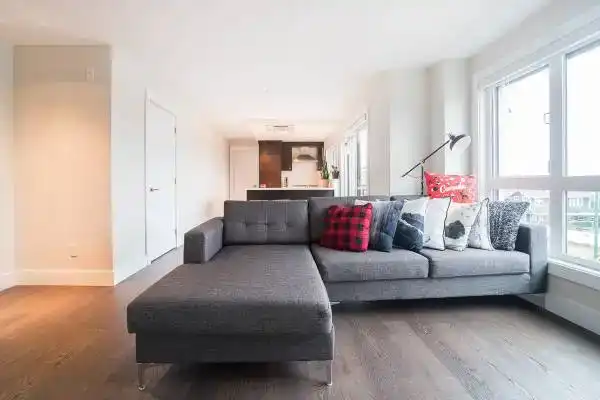Sophisticated Kitsilano Living Unit! | 3028 Arbutus Street, Vancouver | 2965420
