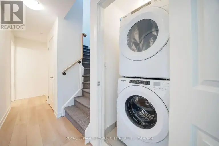 2304 - 58 ELIZABETH STREET S | 2304 - 58 ELIZABETH STREET S, Richmond Hill | 2973063
