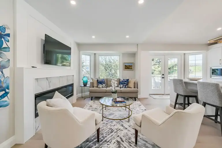 Executive Rental - Zero Maintenance - Adult - 45+ Community | Calgary | 3025521