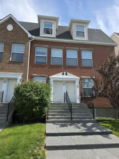 EXCELLENT LOCATION! 3-Bedroom Townhouse located in SPRINGBANK HILL SW | 21 - 27 Springborough Boulevard Southwest, Calgary | 2965856