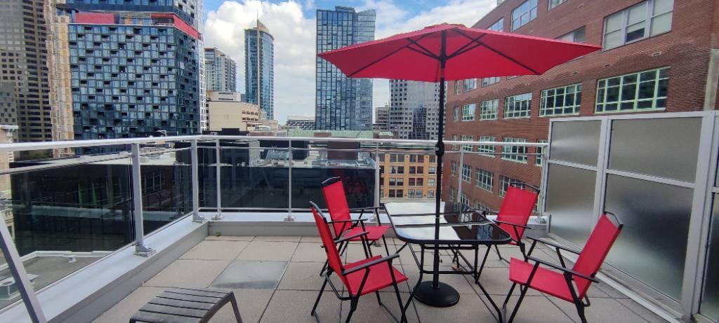 Meublé avec grande terrasse + super vue + grandes fenêtres. Juste wow! | 2965902