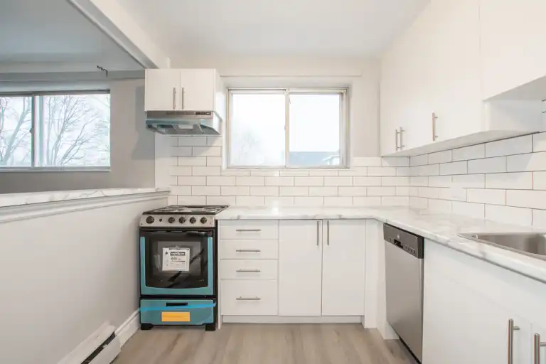 5 Napier Street - 11 | 5 Napier Street -, St. Catharines | 2965999