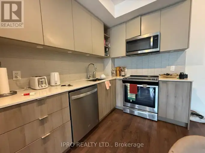 906 - 100 EAGLE ROCK WAY | 906 - 100 EAGLE ROCK WAY, Vaughan | 2974417