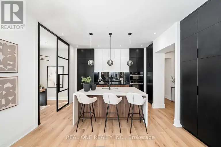 814 - 509 DUNDAS STREET W | 814 - 509 DUNDAS STREET W, Oakville | 2972609