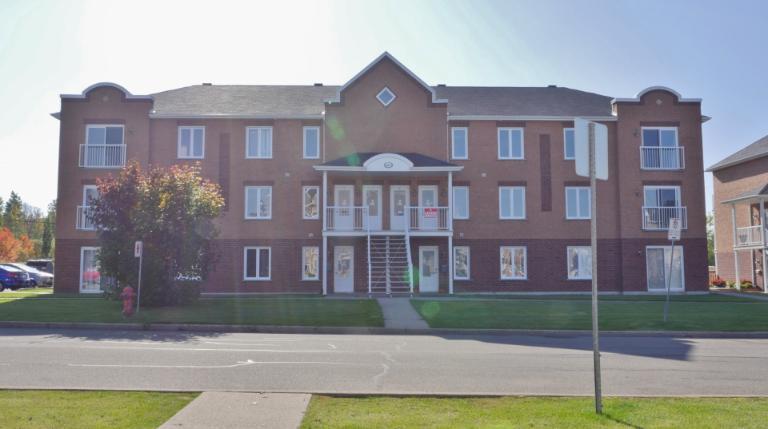 4 1/2 - Lévis - 1 100 $/mois | 2966742