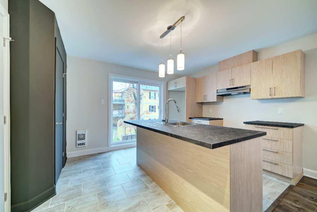 4-1/2 FARNHAM Borne électrique | 2966751