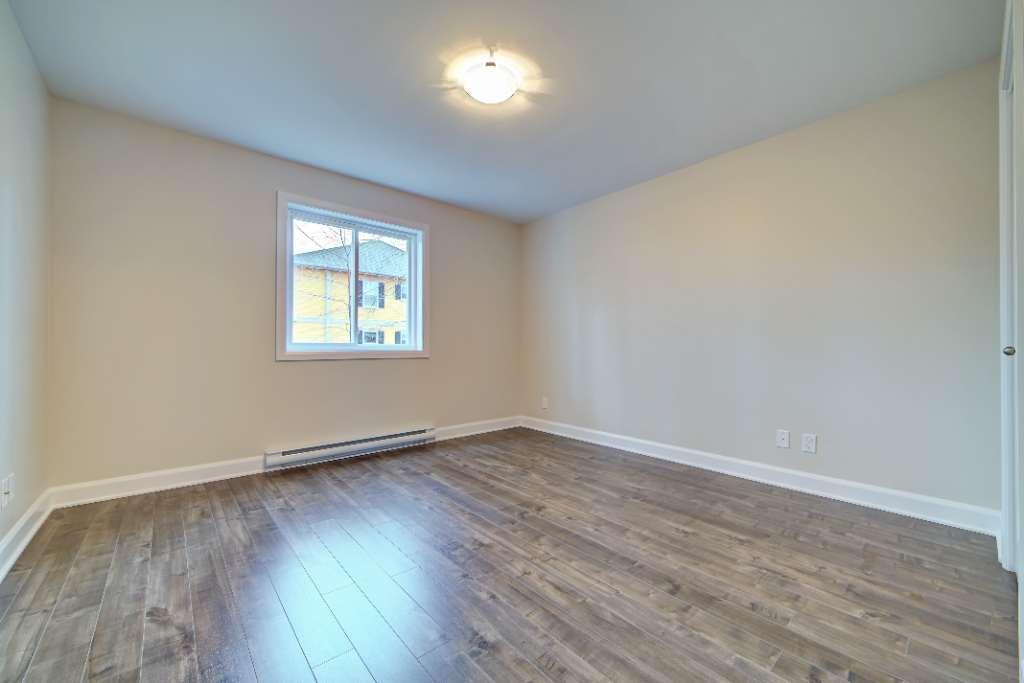 4-1/2 FARNHAM Borne électrique | 2966751