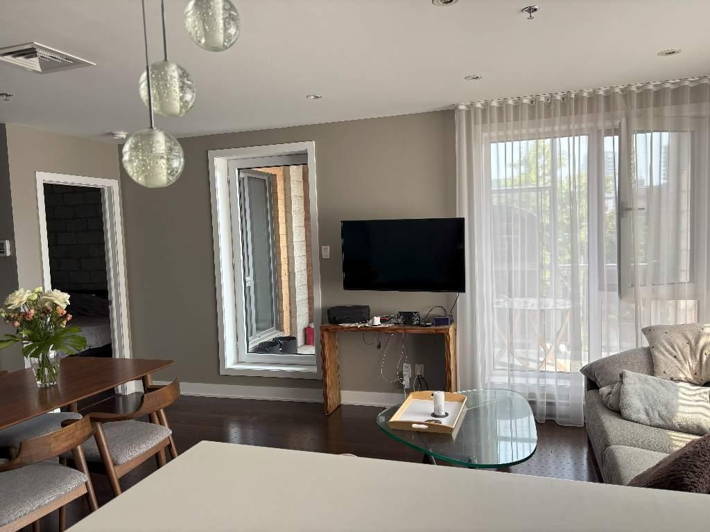 🔁 Grand 3 ½ meublé tout équipé – Cession de bail – Centre-ville Montréal - 3 ½ furnished and fully equipped – Lease transfer – Downtown Montreal | 2966768