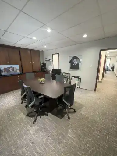 Modern Office Space on Henderson Highway | 2141 Henderson Highway, Winnipeg | 2967025