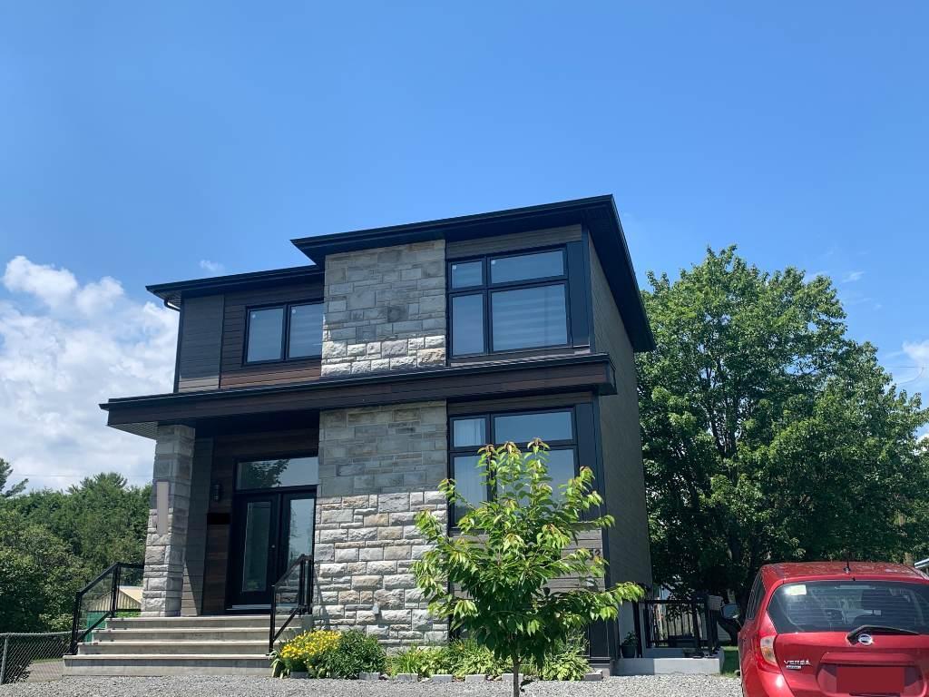 Maison à louer – 3 chambres, 2 salles de bain, cour privée, patio et spa (1er novembre) semi-meublé - Mascouche | 2967068