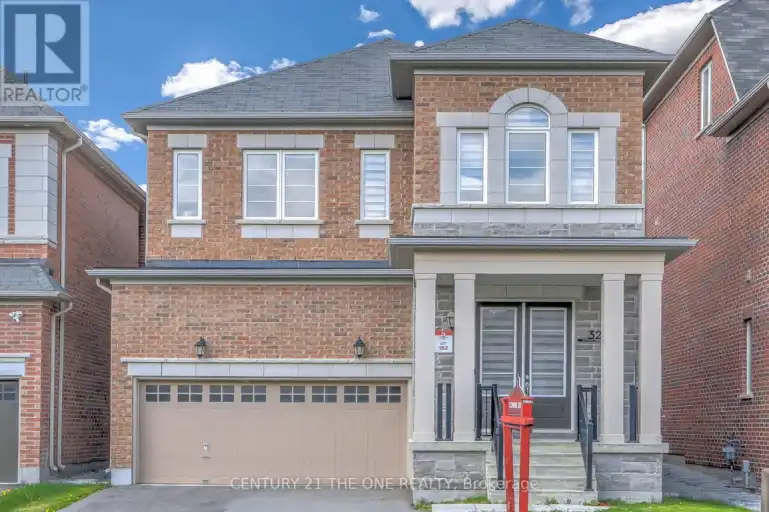 32 RED GIANT STREET | 32 RED GIANT STREET, Richmond Hill | 2974497