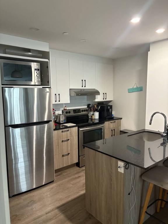 1er mois offert !! Condo locatif, quartier St-Roch semi-meublé | 2968238
