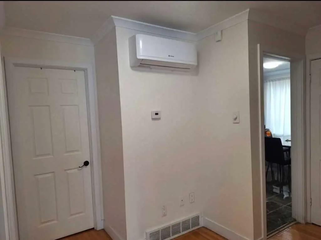 1 sept Grand Rdc 5.5 rénové 3plex Climatisé + Cour@ 5mn Dix30 | 2968251