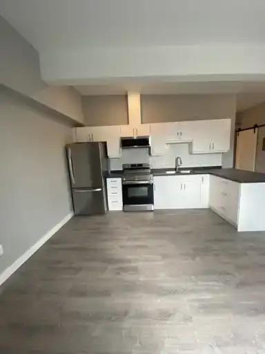 2 bedroom apartment downtown Orillia | 39 Mississaga Street West, Orillia | 2968385