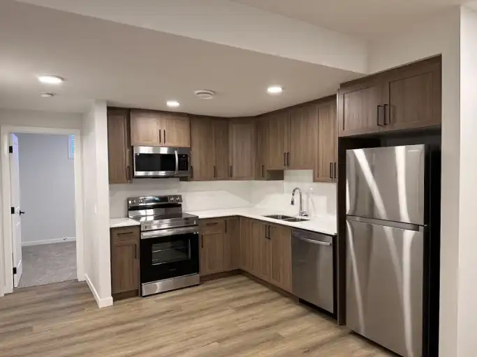 Modern 1 Bedroom Basement Suite | Calgary | 2968533
