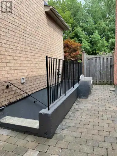 75 BRASS DRIVE | 75 BRASS DRIVE, Richmond Hill | 2974538