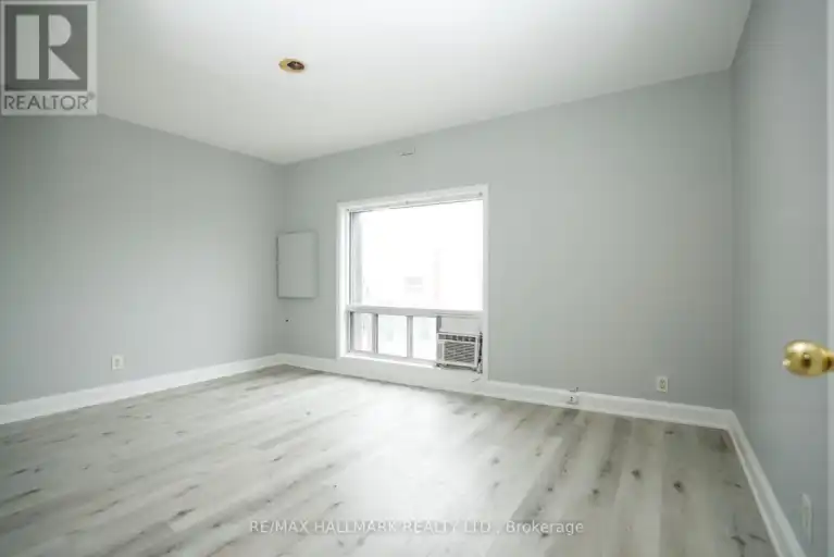 1 - 37 HOLLAND STREET | 1 - 37 HOLLAND STREET, Bradford West Gwillimbury | 2974548