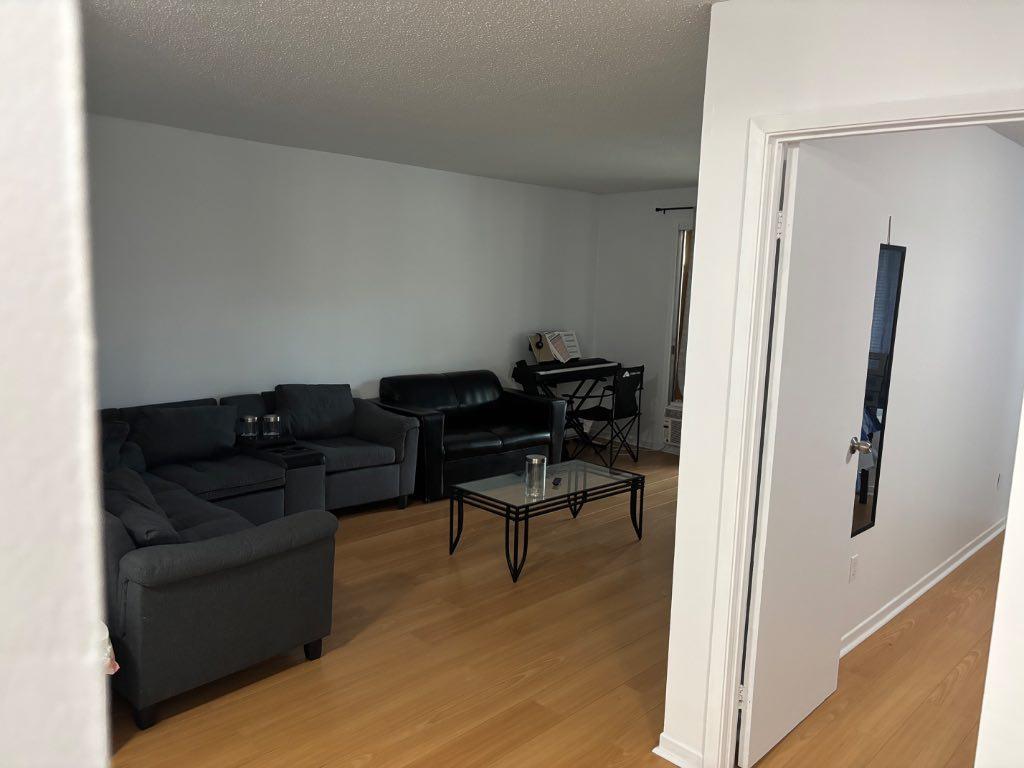 Formidable appartement 3.et demi renové | 2969652