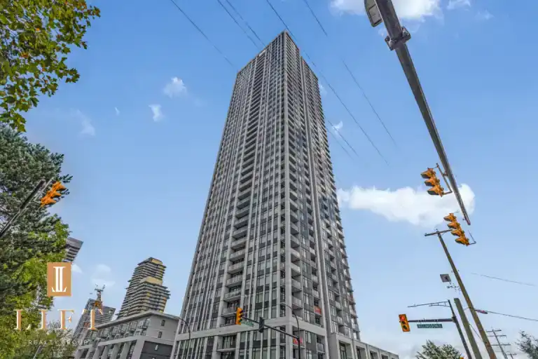 BRAND NEW 1 Bedroom Condo In Burnaby With VIEWS!!! | 6468 Willingdon Avenue, Burnaby | 2969925