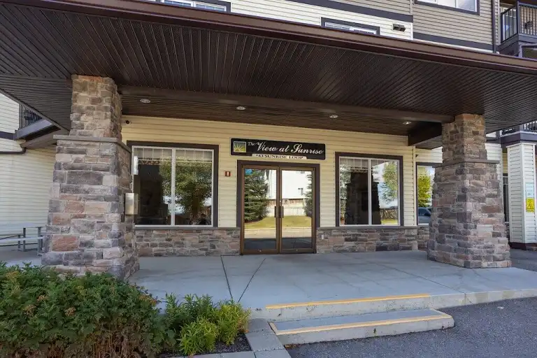 50+ Condo complex , loaded with amenities! | 216 - 43 Sunrise Loop Southeast, High River | 2970022