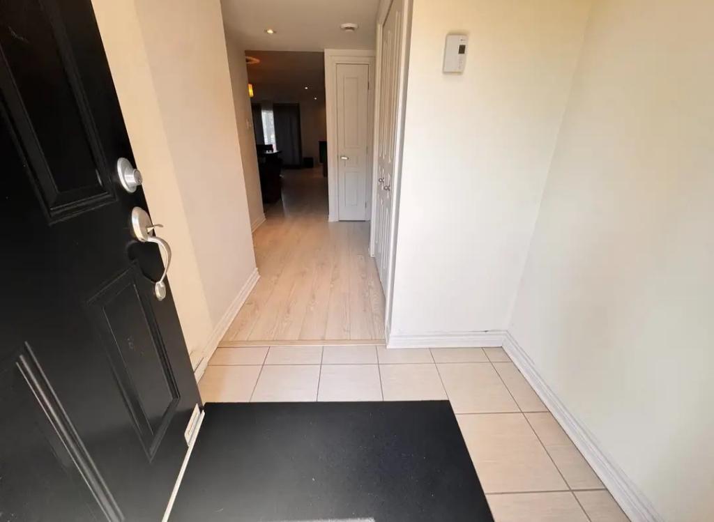 🏠 SUPERBE CONDO 2 CHAMBRES À CHOMEDEY LAVAL🏠 | 2970071