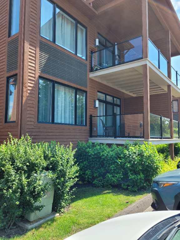Grand 4 1/2 à louer Bromont | 2970085