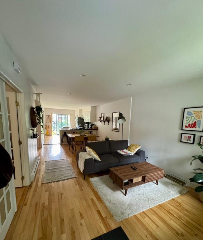 Grand 4 1/2 avec jardin à louer | 2970089