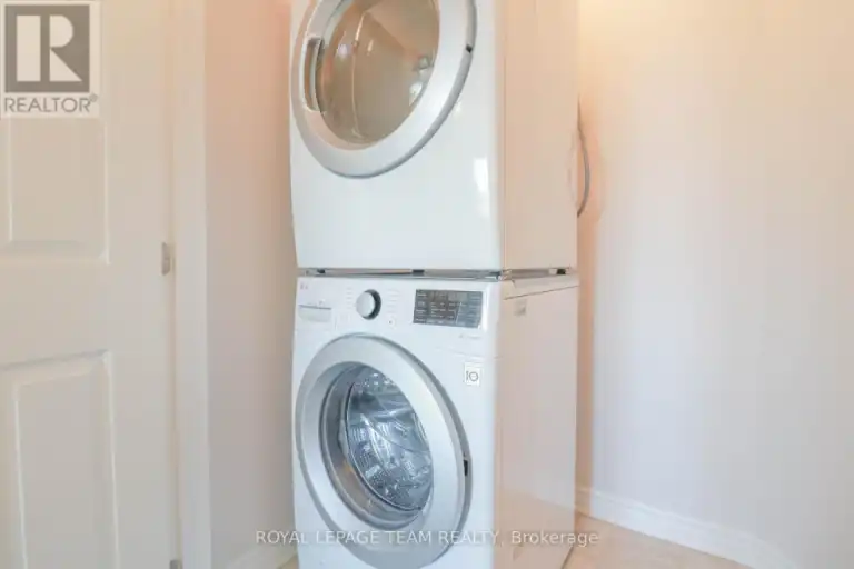 166 WALLEYE PRIVATE | 166 WALLEYE PRIVATE, Ottawa | 2970180