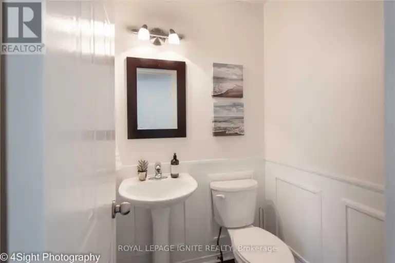 10 BONNYCASTLE DRIVE | 10 BONNYCASTLE DRIVE, Clarington | 2992077
