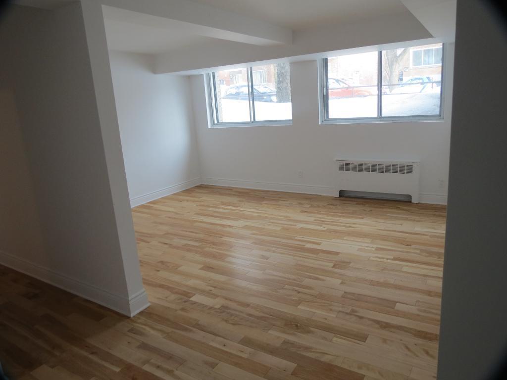 Superbe 4 1/2 Adjacent Outremont/TMR - REM Canora à 5 min | 2975000