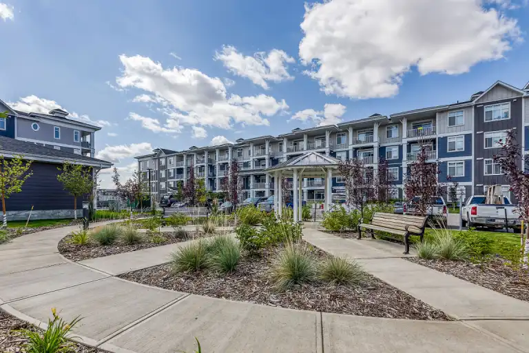 2 BED & 1 BATH TOP FLOOR CONDO WITH A/C, HEATED UNDG PARKING & GREAT VIEWS! | 403 - 400 Auburn Meadows Common Southeast, Calgary, AB, Canada, Calgary | 2975357