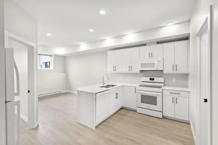 Ellington | 50 Ken Oblik Drive Ken Oblik Dr, Winnipeg | 2975394