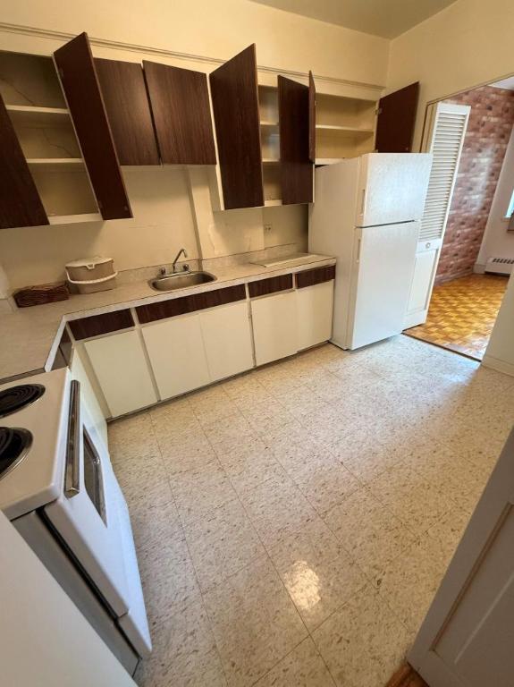 1 CH - 1 SDB - St-Laurent - $1,445 /mo | 2975419