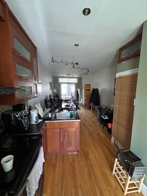 BEL APPARTEMENT COMPLÈTEMENT RÉNOVÉ STYLE LOFT DANS LE SECTEUR LE PLUS RECHERCHÉ DE ROSEMONT | 2975432