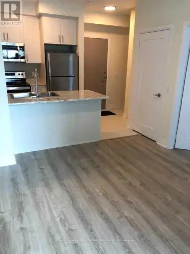 128 - 16 CONCORD PLACE | 128 - 16 CONCORD PLACE, Grimsby | 2975484
