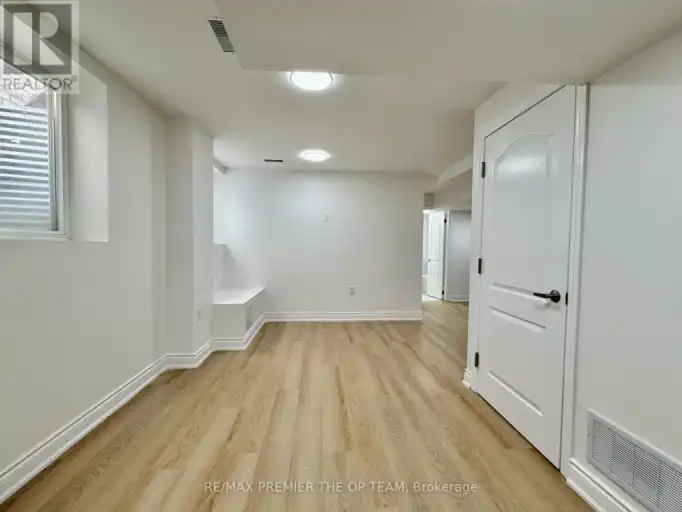 62 PHOENIX BOULEVARD | 62 PHOENIX BOULEVARD, Barrie | 2975567
