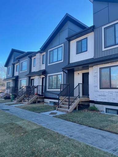 15209 103 Avenue Northwest | 15205 103 Avenue Northwest, Edmonton | 2975647