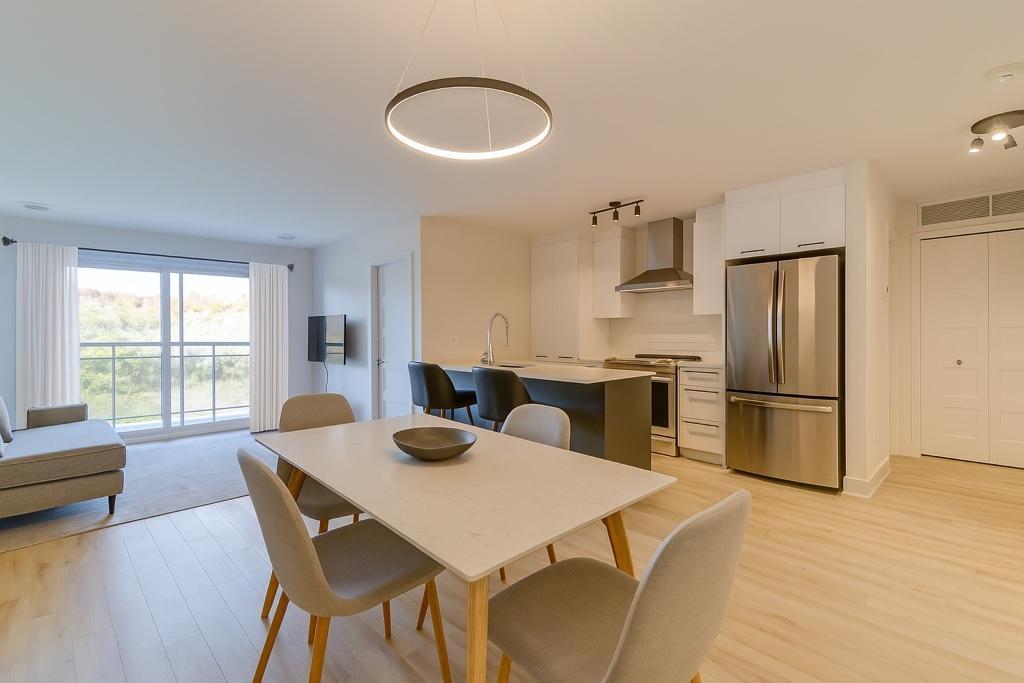 Condo 5 1/2 - À Louer ! | 2975715