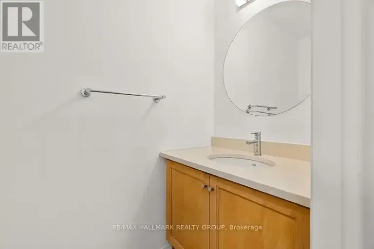 15 GEORGETON PRIVATE | 15 GEORGETON PRIVATE, Ottawa | 2975798