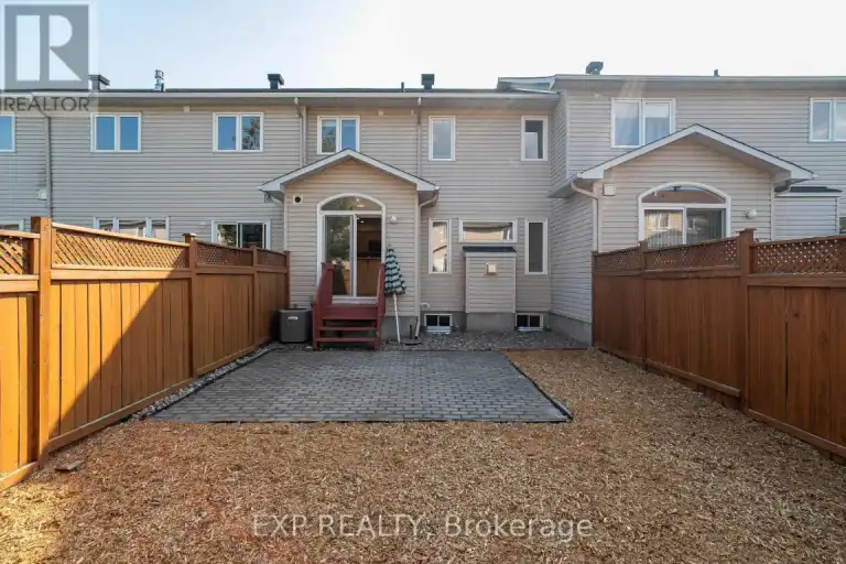 611 BRAECREEK AVENUE | 611 BRAECREEK AVENUE, Ottawa | 2975817