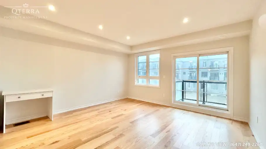 5950 Saigon St, Mississauga, Ontario L5V 2V9 | 5950 Saigon Street, Mississauga | 2975837